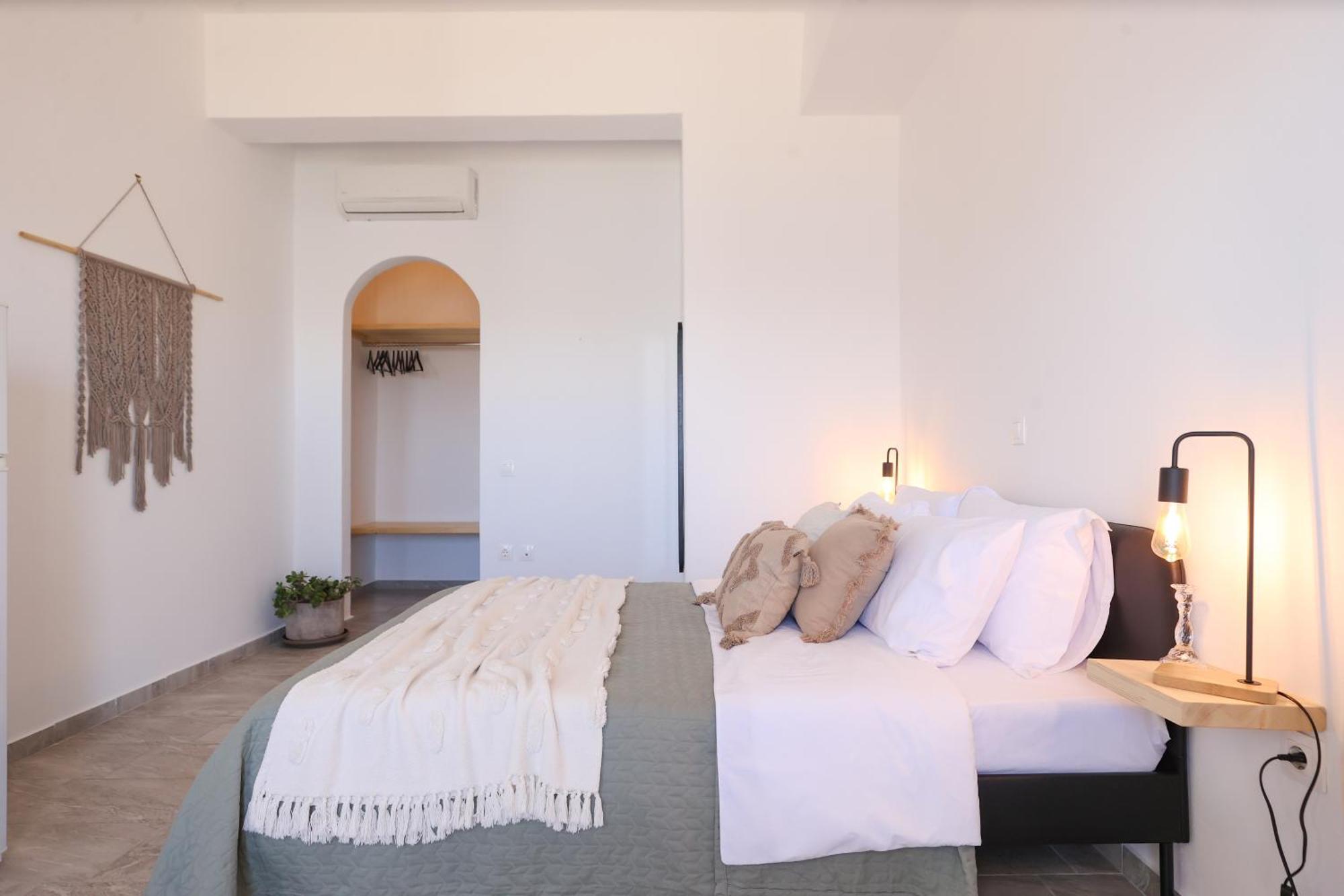 Enne Studios For Views & Tranquility Ftelia  Chambre photo